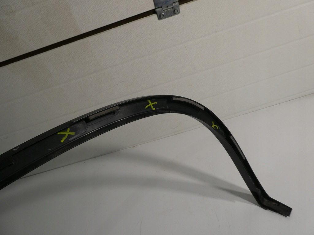 фото №4, Молдинг крыла левый задняя vw tiguan 5n 5n0854819b