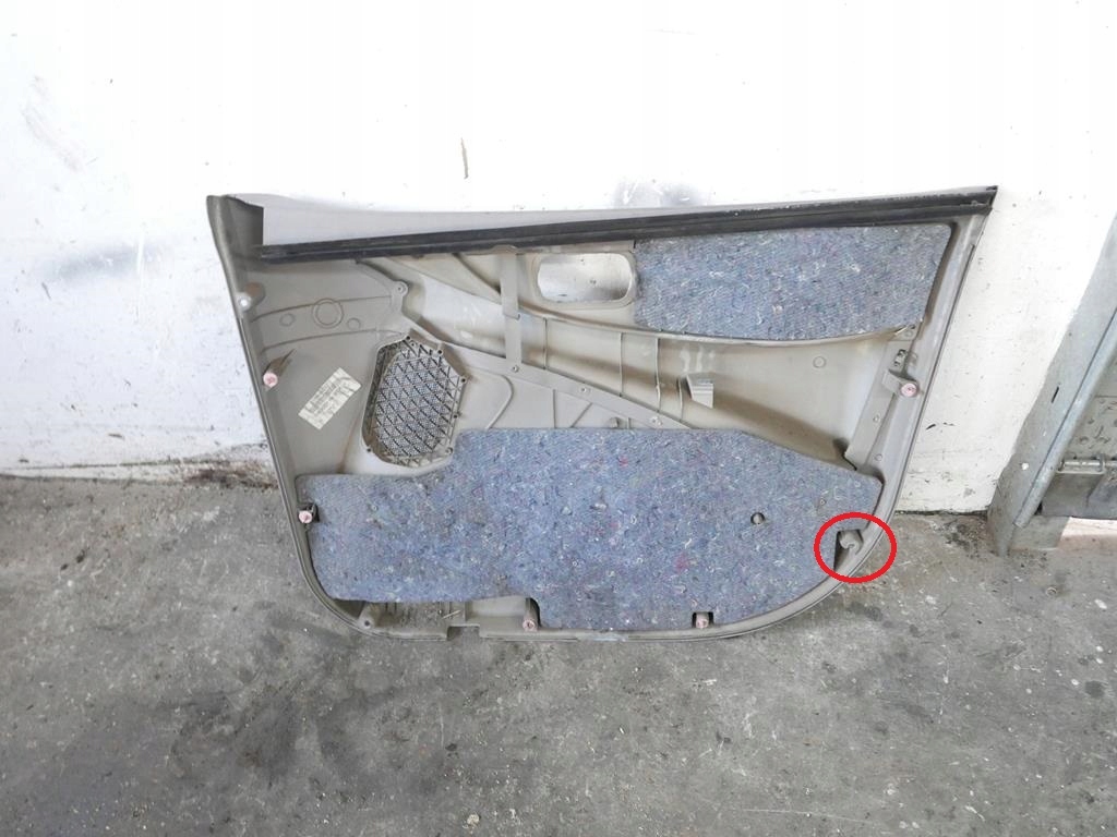 фото №8, Оббивка обшивка лівий перед nissan almera tino 00-