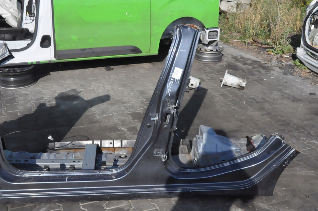 фото №1, Renault clio v 5 блок двигуна поріг лівий