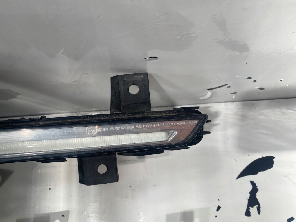 Vw golf vii противотуманная фара led drl правый 5ge941056b Недорого