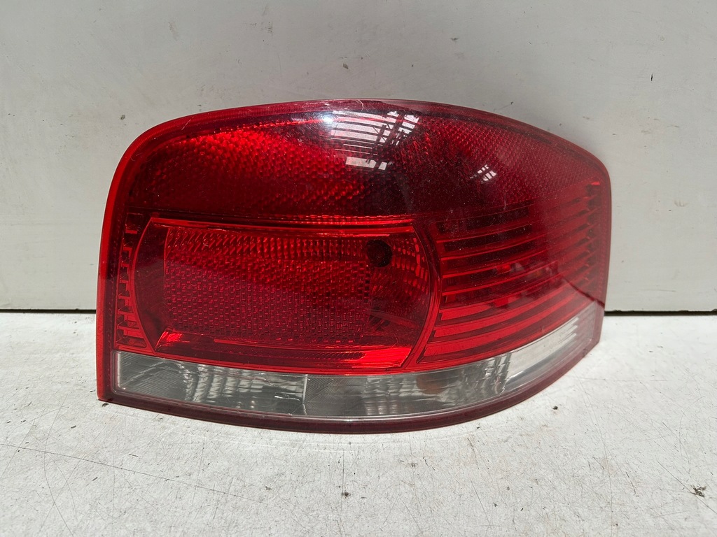 фото №1, Лампа задняя правый audi a3 2003-2008