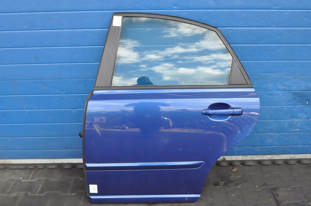 фото №1, Volvo s40 ii дверь левый задняя задние 476-46 sedan