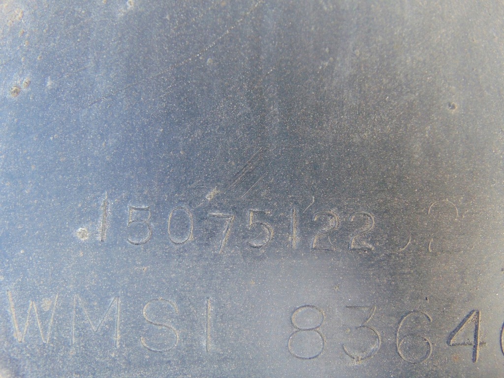 фото №11, Подкрылок правый перед chevrolet tahoe 2000 2006