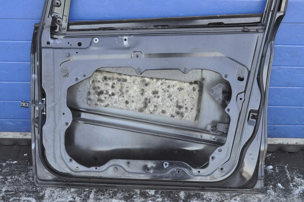 фото №9, Ford kuga mk1 дверь правый перед передние