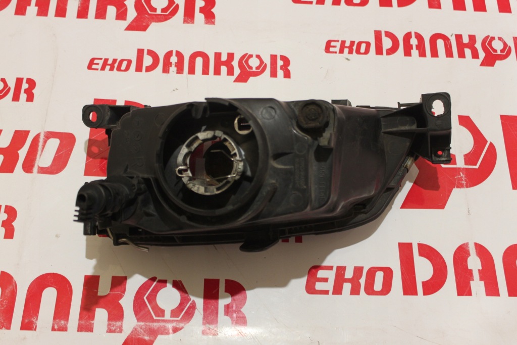 фото №3, Peugeot 306 - лампа перед правая