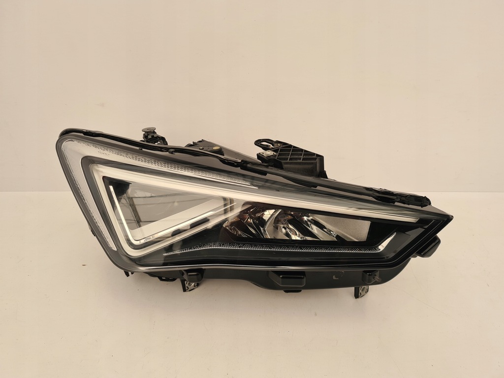 фото №1, Лампа передняя правая full led seat leon iv 5fb941008f