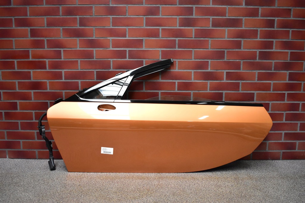 фото №1, Bmw i8 i15 roadster дверь левая цвет c1u