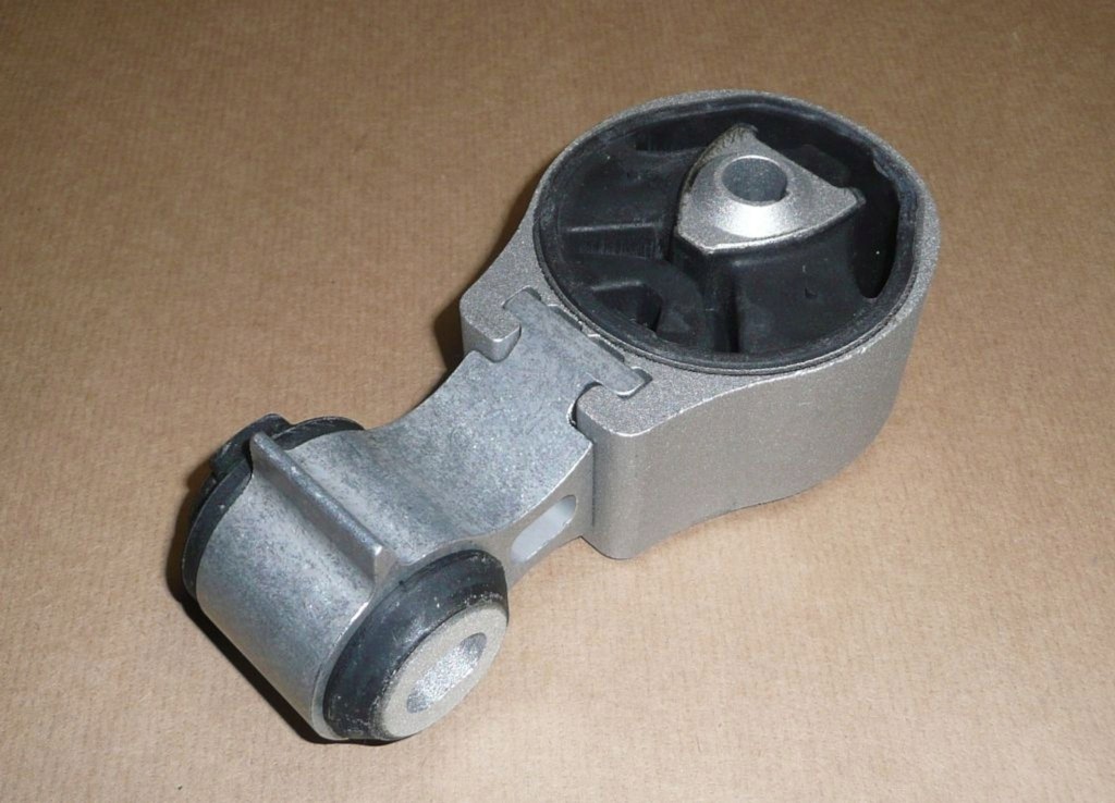 фото №3, Подушка двигуна