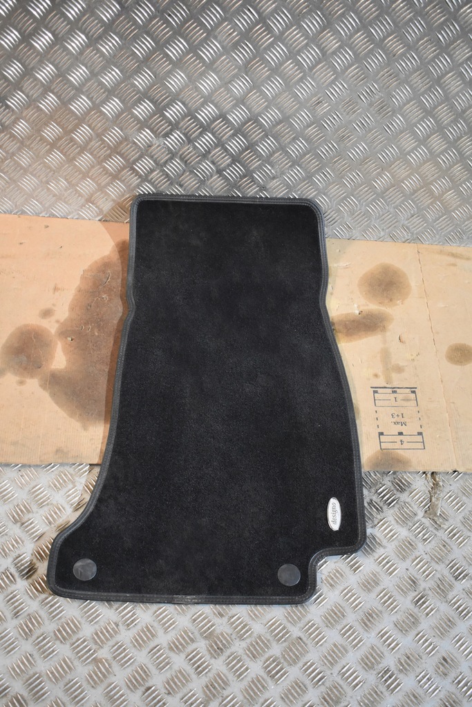 фото №5, Килимок велюровий designo mercedes w213 w257 1