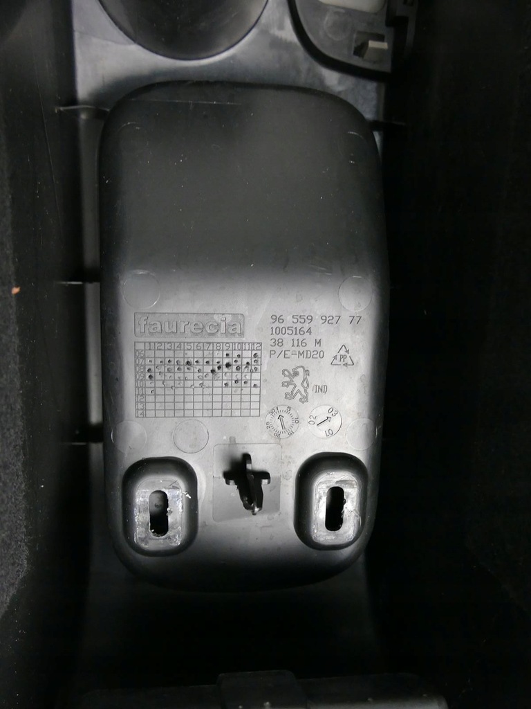 фото №9, Peugeot 308 i hb тунель середній рамка чохол eu