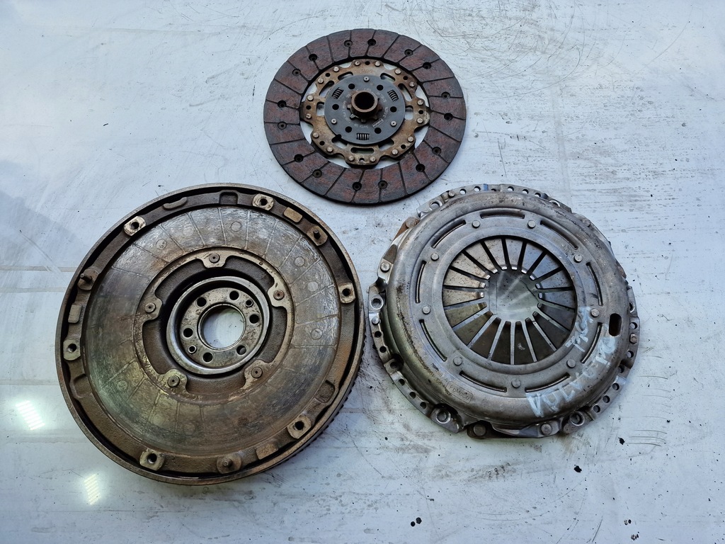 фото №1, Набір зчеплення колесо двомасовий ford 1.6 focus cmax