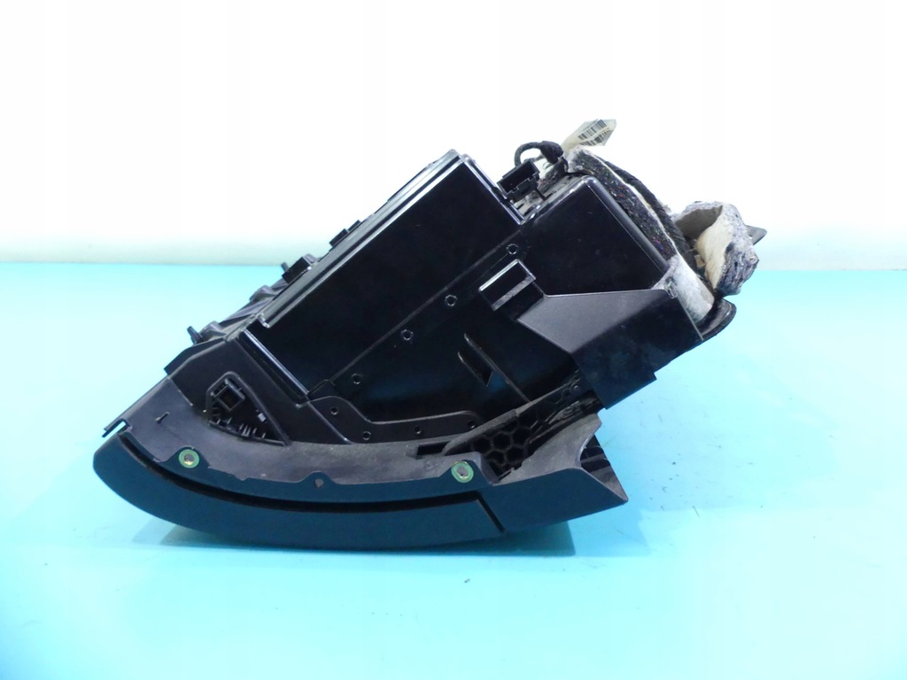 фото №7, Бардачок пассажира чейнджер audi a8 d3