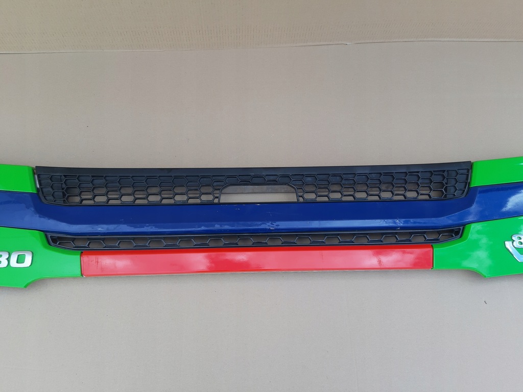 фото №4, Scania r s лавка підніжка решітка радіатора решітка радіатора нижня