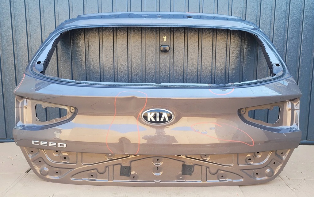 фото №1, Kia ceed iii 3 hb 18- кришка багажника задня багажника