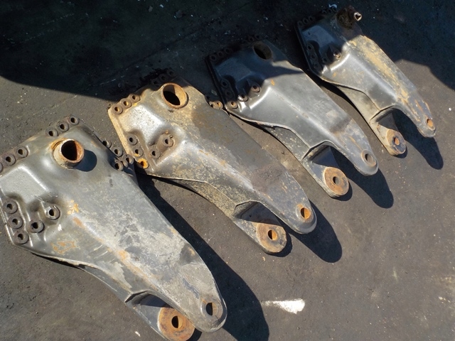 фото №1, Scania кронштейн кронштейн полурессора