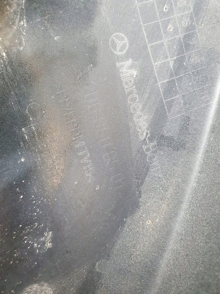 фото №9, Mercedes c 206 бампер перед 2068808501 оригинал