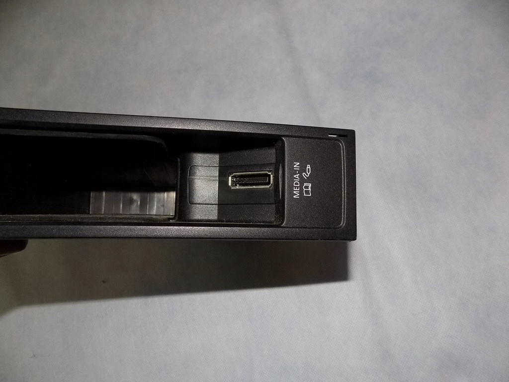 фото №1, Dw tiguan 5n2 модуль інтерфейс 5n0035341h 5n0035342g