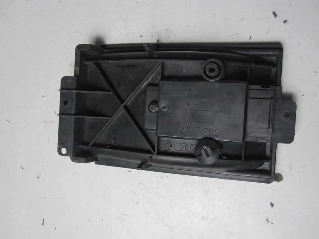 фото №4, Резистор вентилятор резистор audi a3 8l 00r