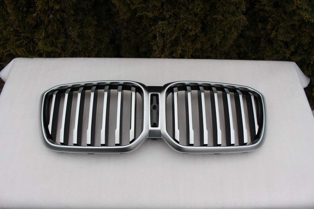 фото №1, Решітка радіатора bmw x3 x4 g01 g02 lift решітка радіатора решітка радіатора 10627111