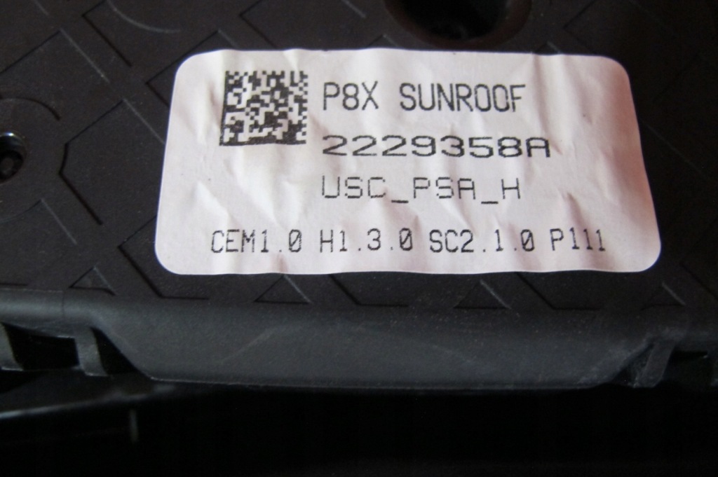 фото №10, Peugeot 5008 ii 2 панорама дах скляний люк скло дах