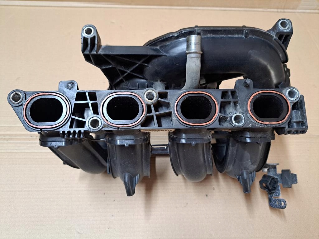 фото №11, Коллектор всасывающий ford fiesta mk7 1.4 8a6g-9424-bb оригинал 6
