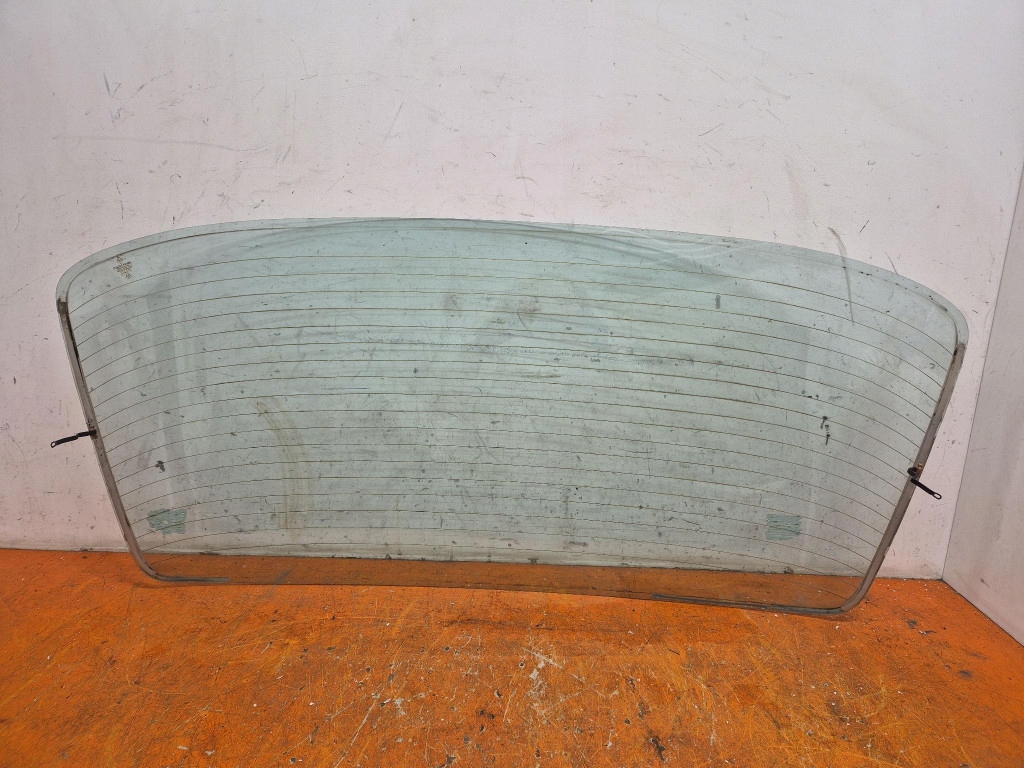 Mercedes w123 75-86 скло задній задня в Україні