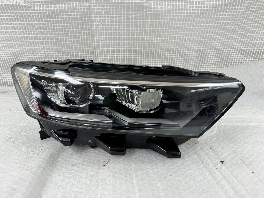 фото №1, Vw t-roc troc права лампа full led