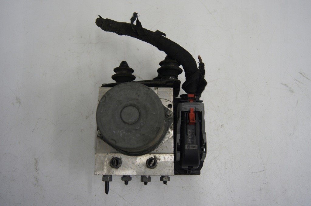 фото №3, Audi a4 b8 lift allroad насос abs