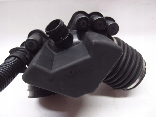 Купити Патрубок шланг труба повітря bmw 4 f33 2.0 d