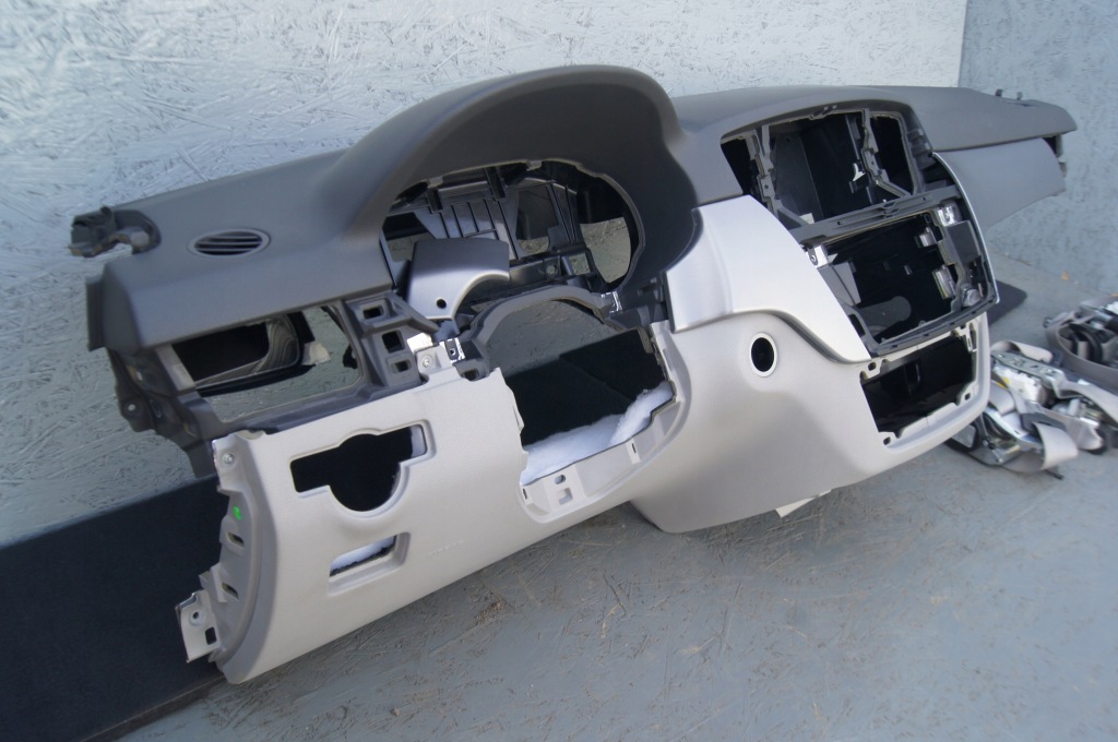 фото №8, Mercedes w166 ml350 подушка безпеки подушки безпеки панель приладів ремені