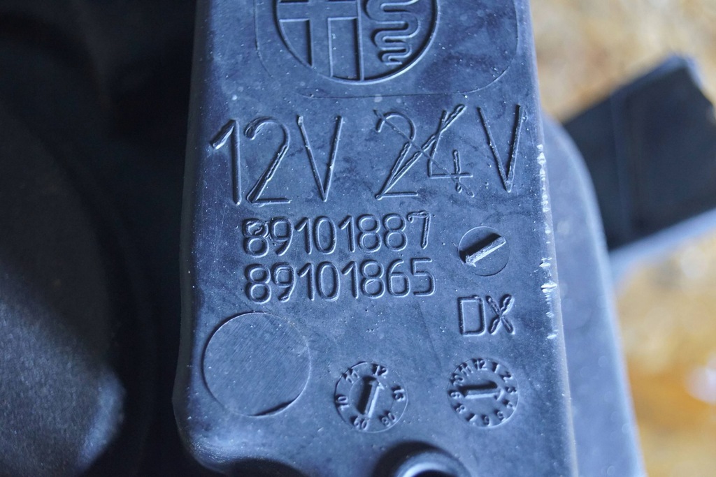 фото №16, Alfa romeo mito лампа правый перед uk c1662