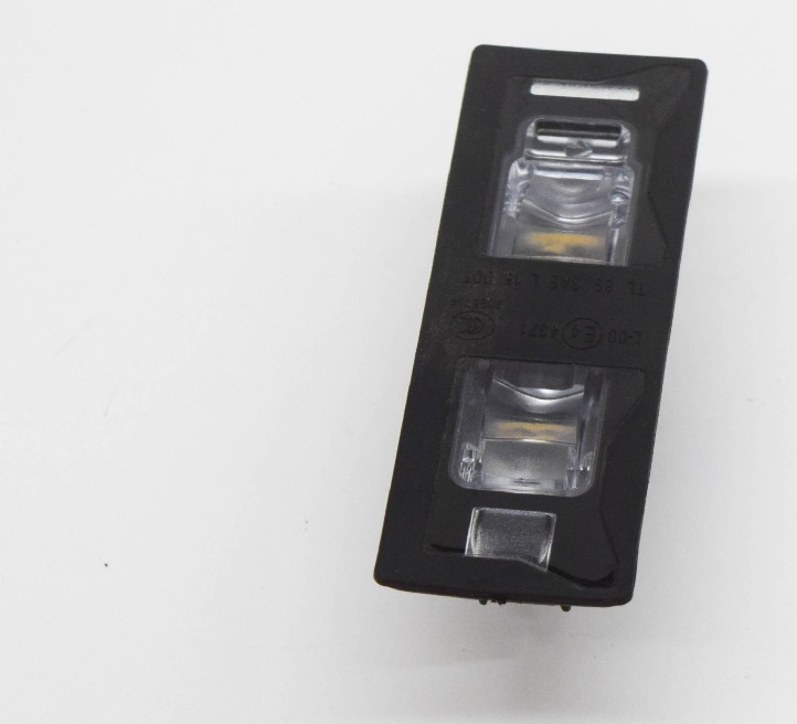 фото №15, Лампа номерного знака реєстраційний audi оригінальний номер 8w6943021