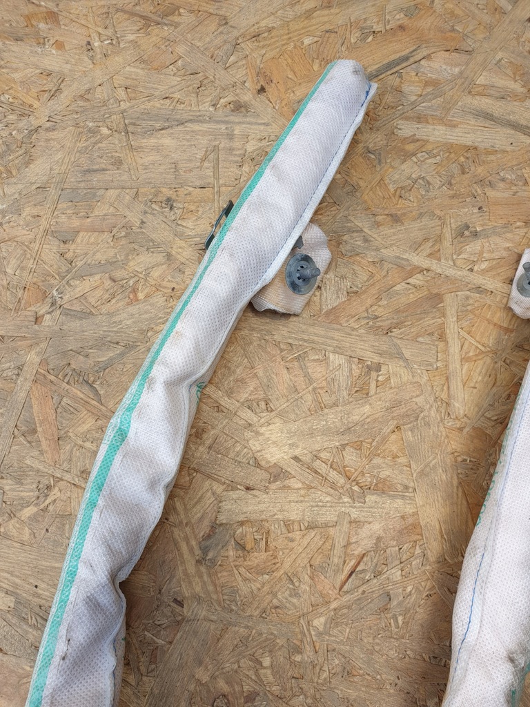 фото №4, Jaguar f pace шторка безопасности правая