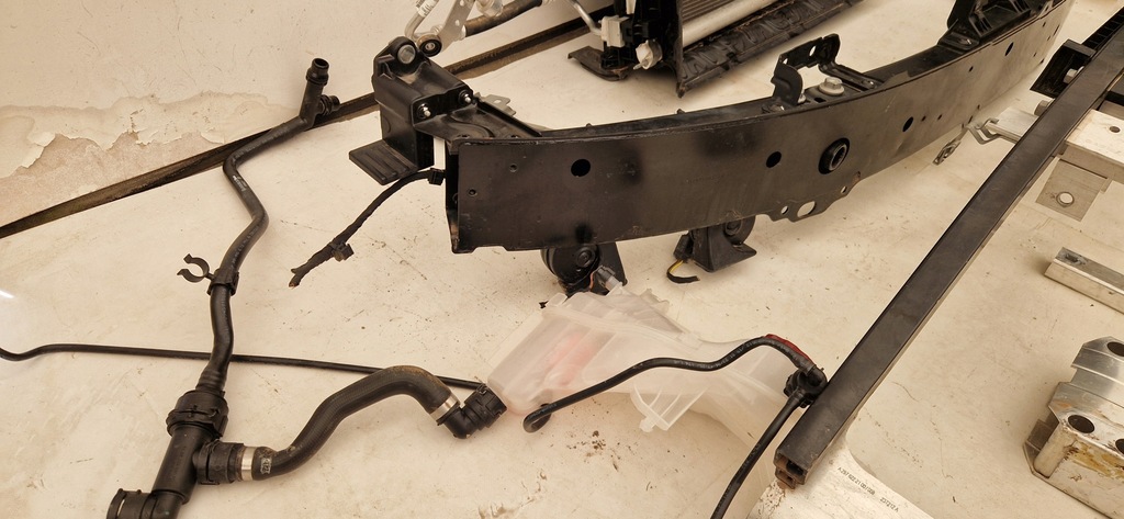 фото №8, Mercedes eqe 295 pas передний kompletny демонтаж