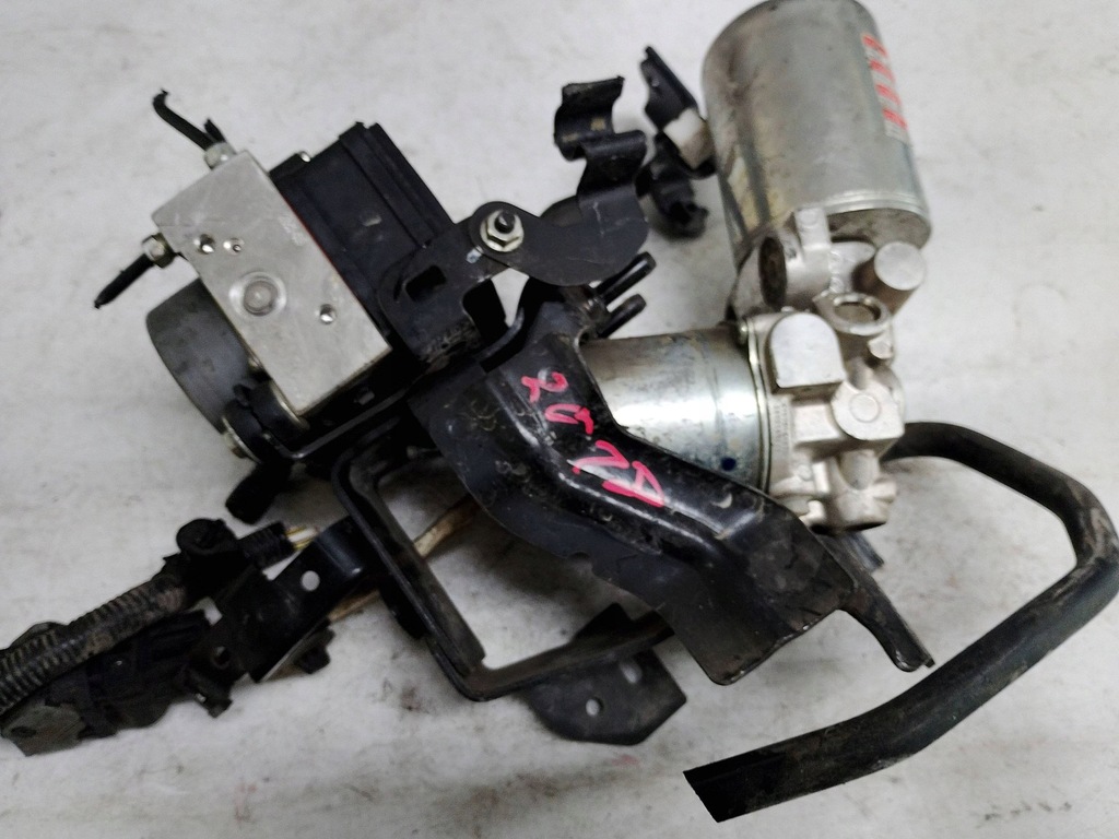 фото №8, Toyota c-hr насос гальмівна abs 47070-47070 44510-47070 europa