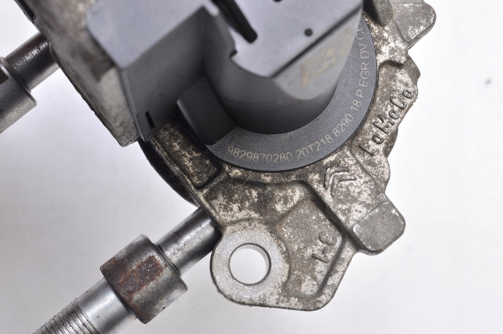 фото №6, Ford tourneo connect mk2 1.5 tdci клапан egr 9829870280