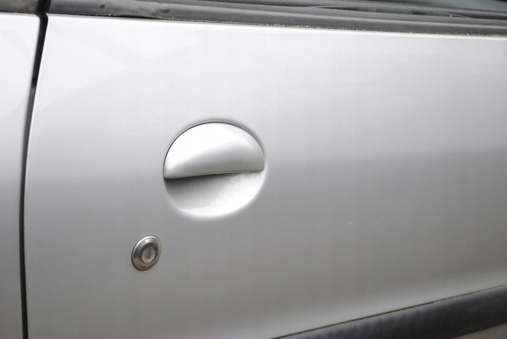 фото №1, Ручка правый перед peugeot 206 cc ezr