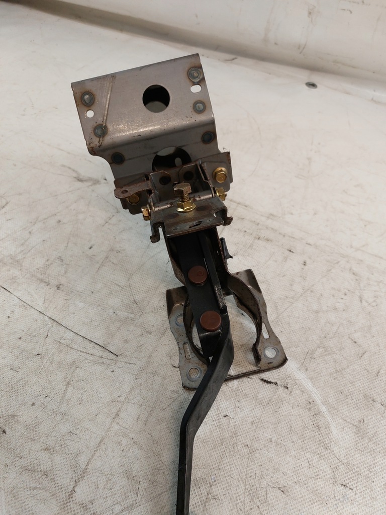 фото №7, Педаль тормоза основание mazda 6 i 2.0d