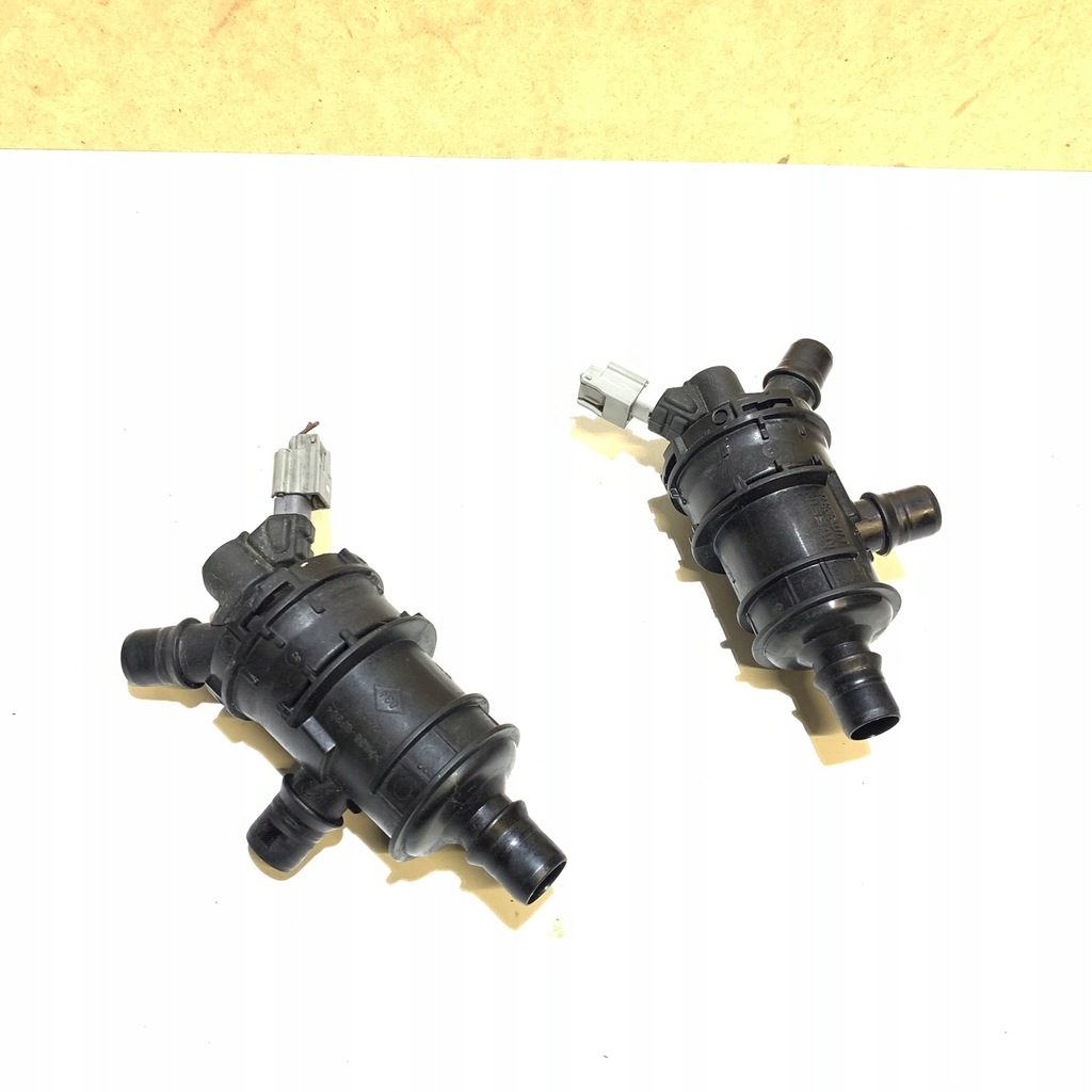 фото №1, Renault master iii iv 2.3 dci термостат помпа wody 112446