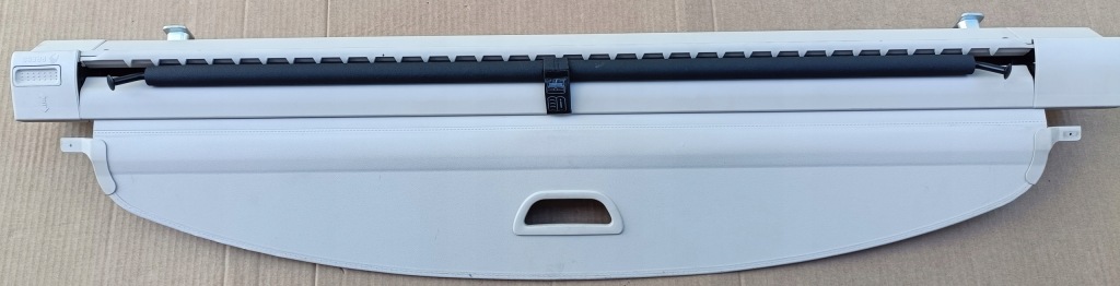 фото №1, Mercedes e-klasa w213 шторка багажника almond бежевый