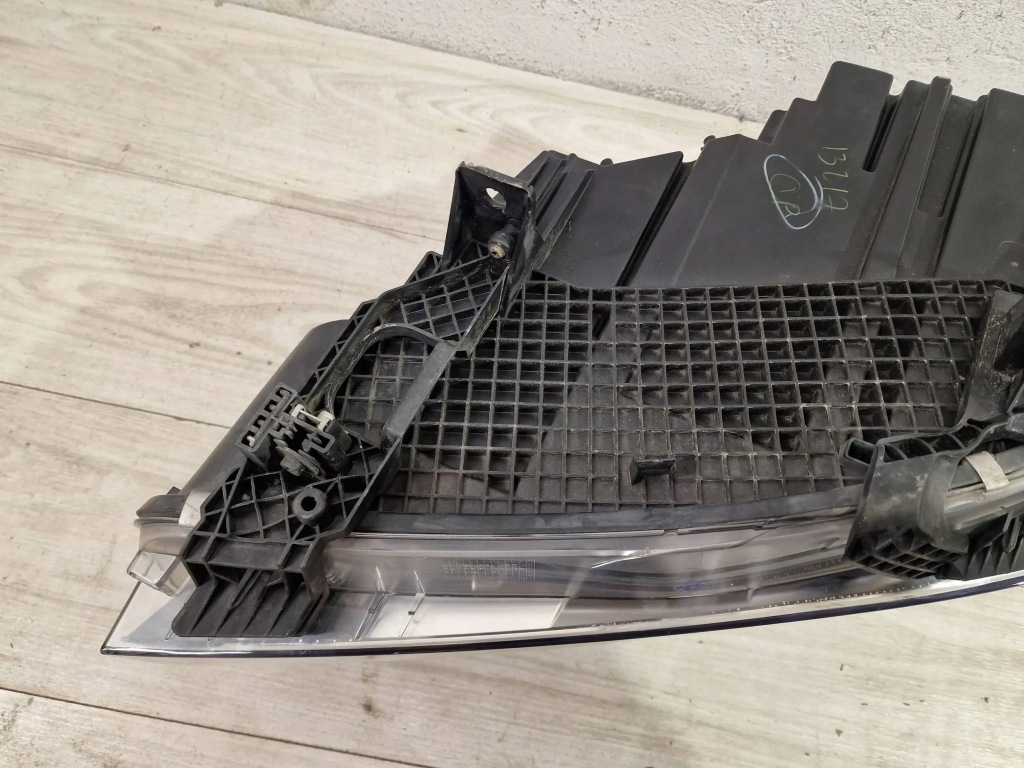 Фара передняя правый  bmw x5 f15 f16 адаптивный led Киев