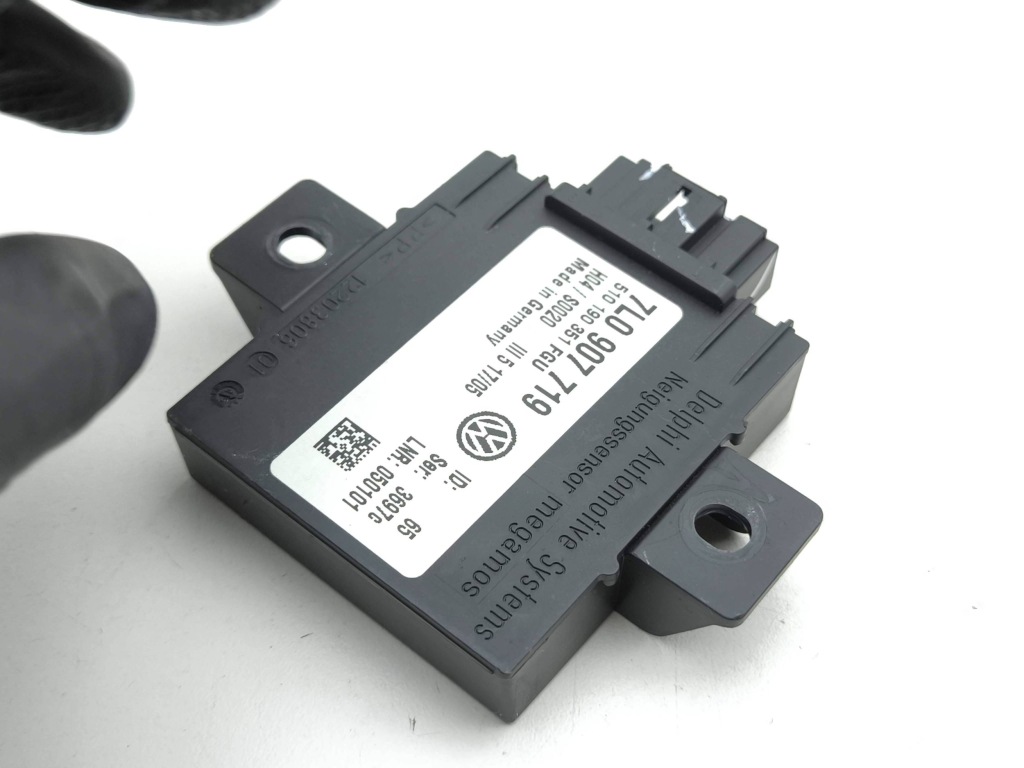 фото №7, Bentley flying spur 2006 блок управления сигнализация 7l0907719