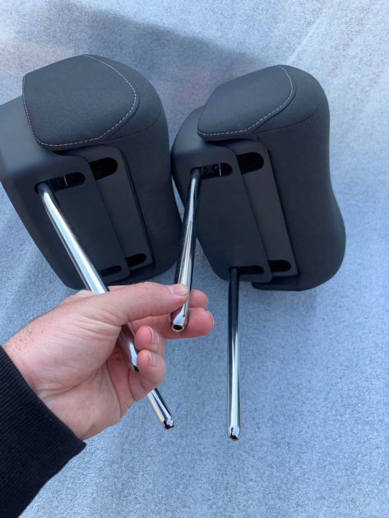 Комплект подголовники регулируемые подголовник vw tiguan 2 2018-2023 в хорошем состоянии оригинал в Украине