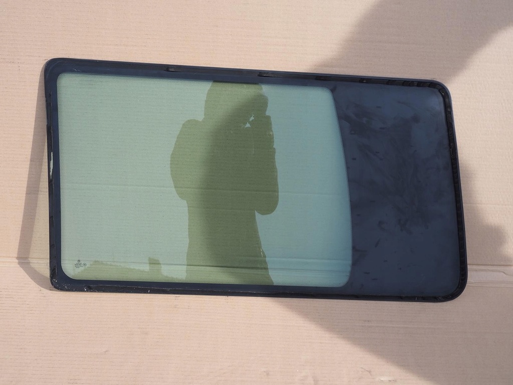 фото №15, Стекло боковая правая задняя vw t4 multivan as2