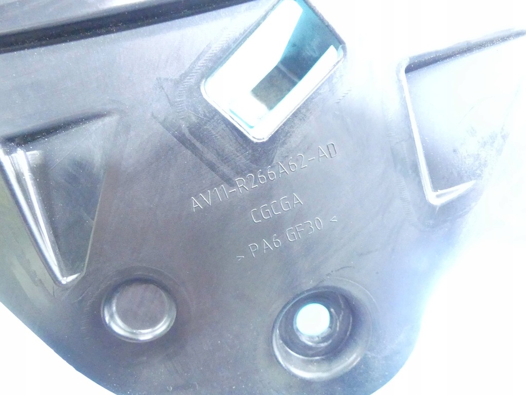 фото №4, Ручка внутренняя задняя правая ford b-max 12-17