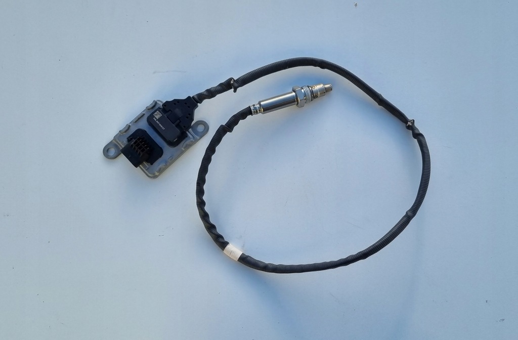 фото №1, Volkswagen оригінальний номер 04l907805ct датчик nox