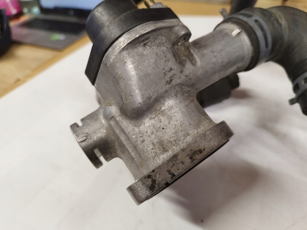 фото №10, Vw audi seat skoda магистраль труба жидкость охлаждающей 038121071s