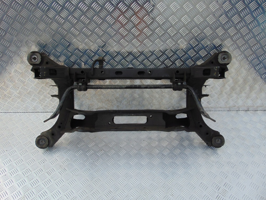 фото №1, Hyundai tucson ii подрамник задние подрамник подрамник