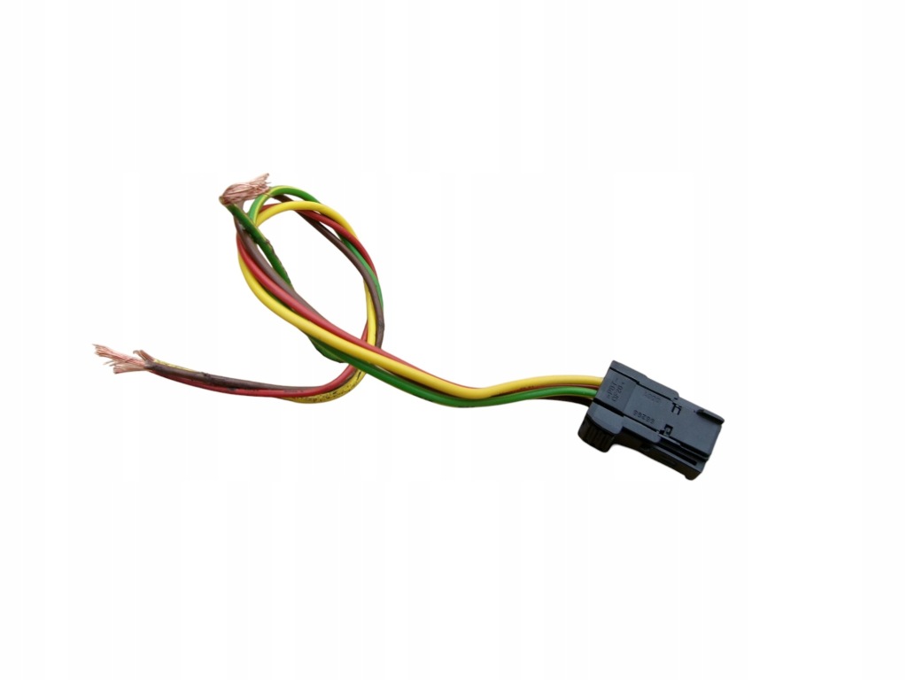 фото №1, Колодка права лампи задня peugeot 3008 ii 16-19