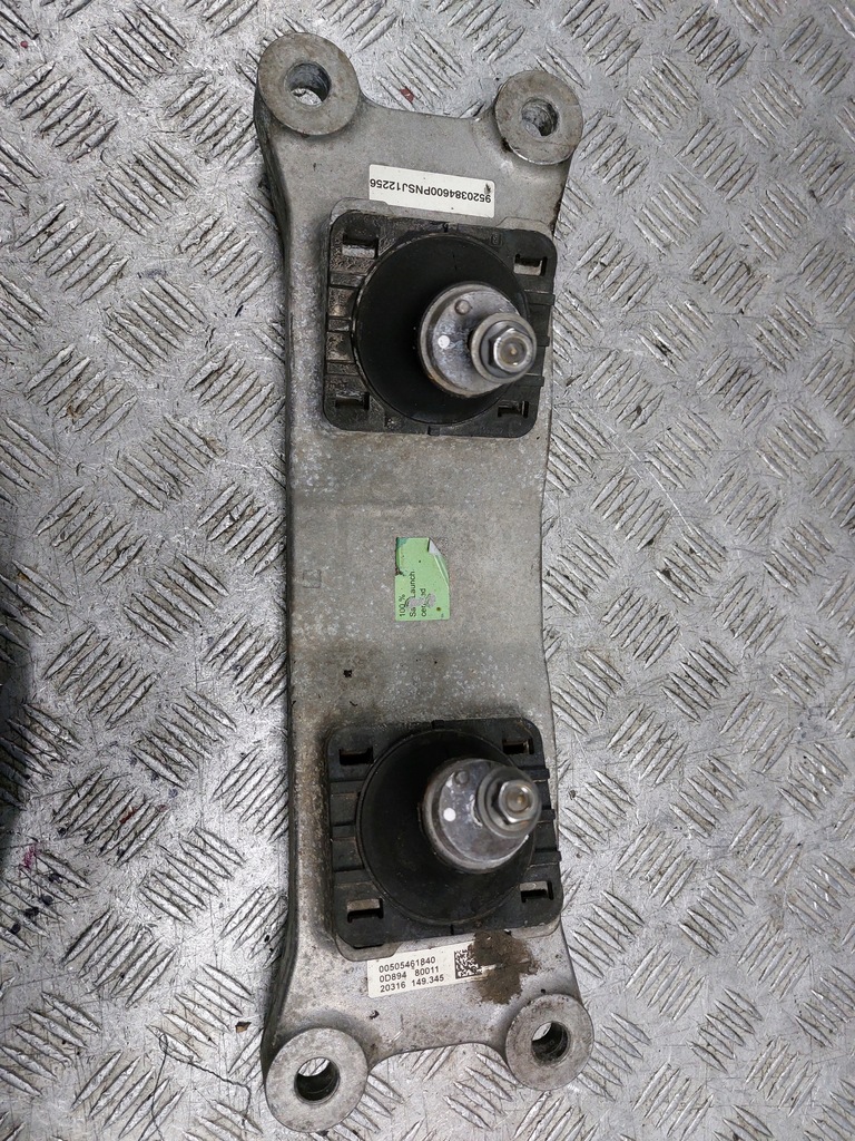 фото №1, Кронштейн основа коробки alfa romeo giulia 2.2 d